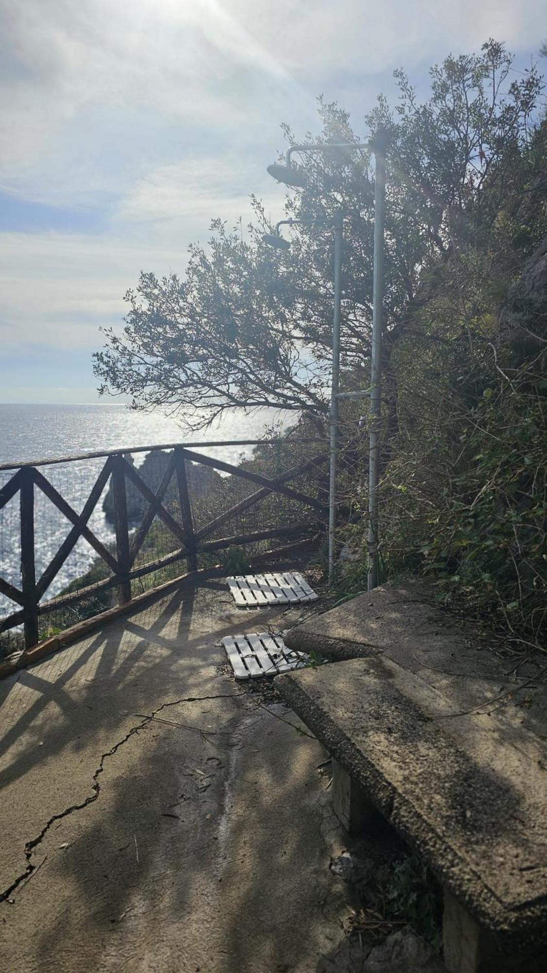 Casa La Scogliera Praiano Exterior foto